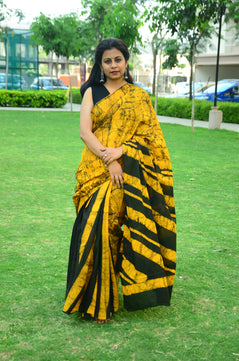 Sand Dunes - Yellow Batik Cotton Mulmul Handlock Saree