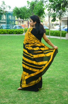 Sand Dunes - Yellow Batik Cotton Mulmul Handlock Saree