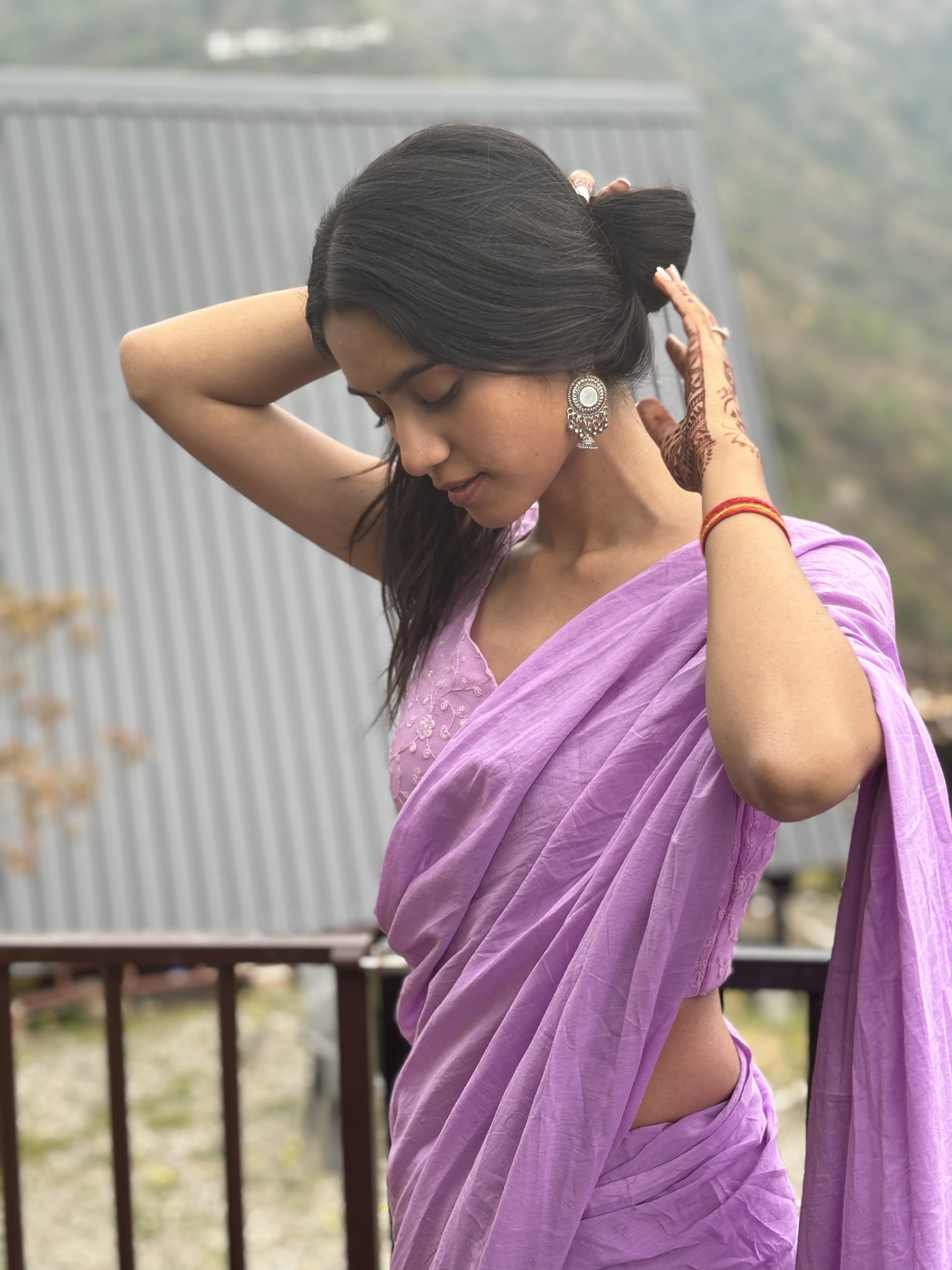 Loving Lavender- Plain Natural Dyed - Lavender Mulmul Cotton Saree