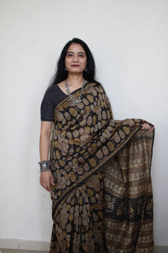 Mantasha - Ajharkh Natural Dyes Handblock Printed - Chanderi Silk Saree