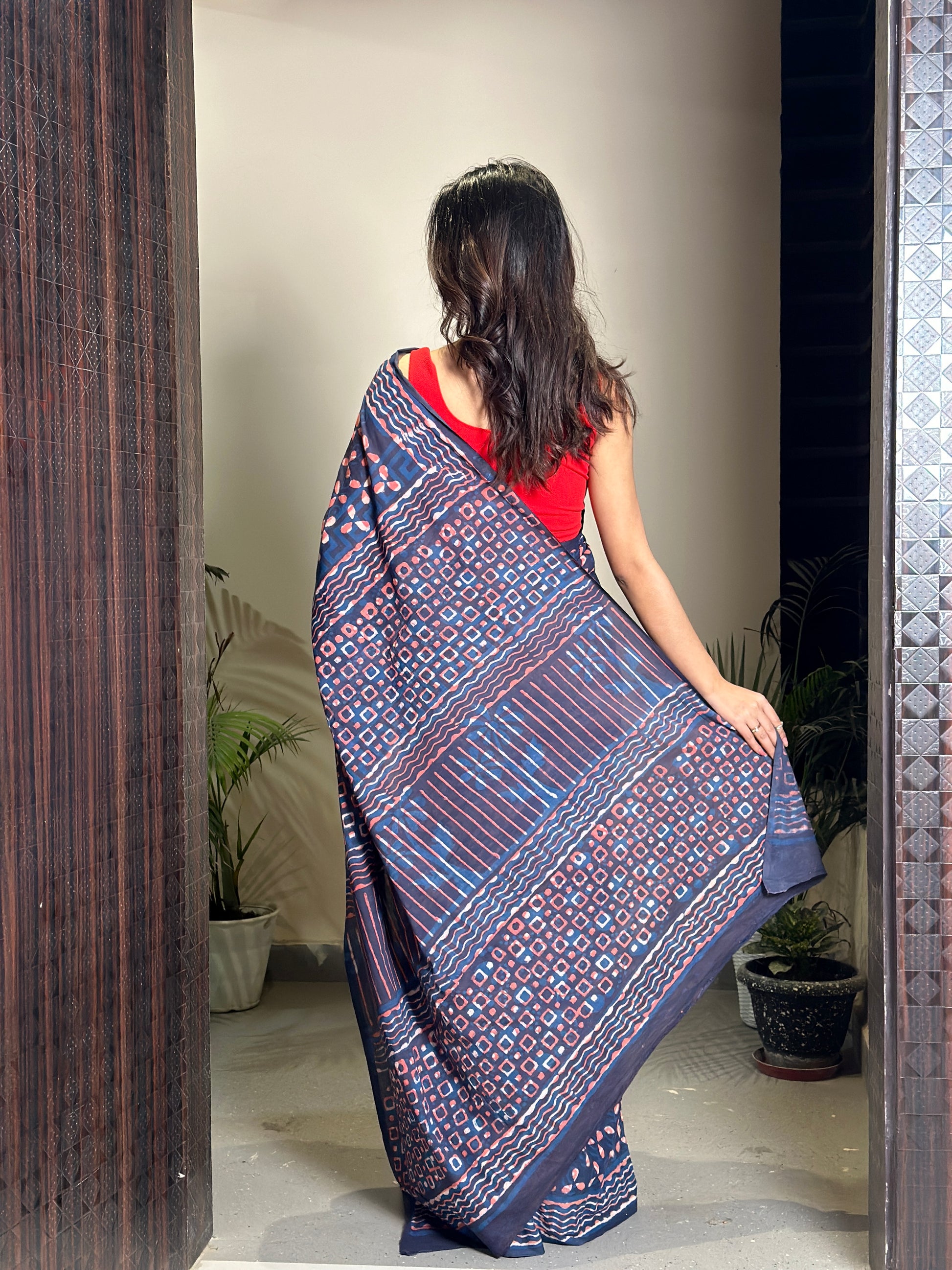 Dhalti Raat ( Stary Night In Dessert) - Bagru Natural Dyes Handblock Printed - Cotton Mulmul Saree