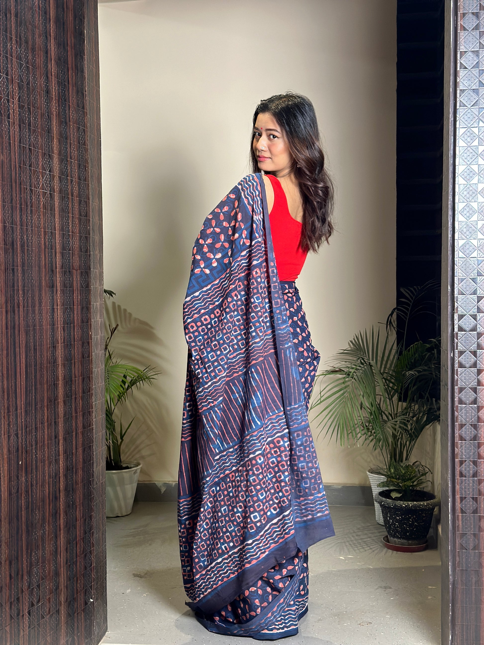 Dhalti Raat ( Stary Night In Dessert) - Bagru Natural Dyes Handblock Printed - Cotton Mulmul Saree