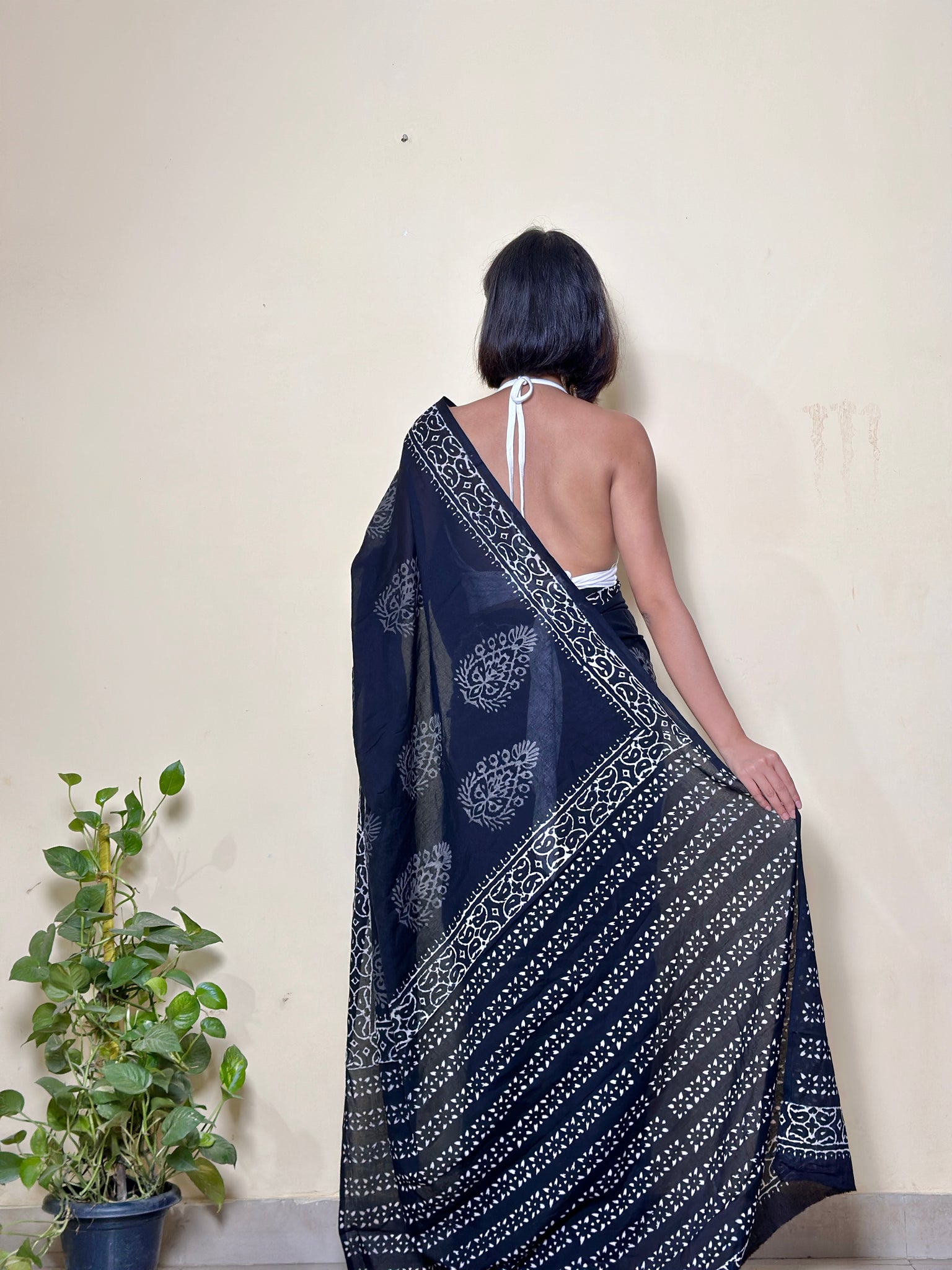 Black Pepper -Handblock Print Natural Dyed - Mulmul Cotton Saree