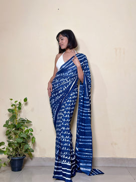 Sonchoraiya Indigo - Cotton Mulmul - Handblock Dabu Saree