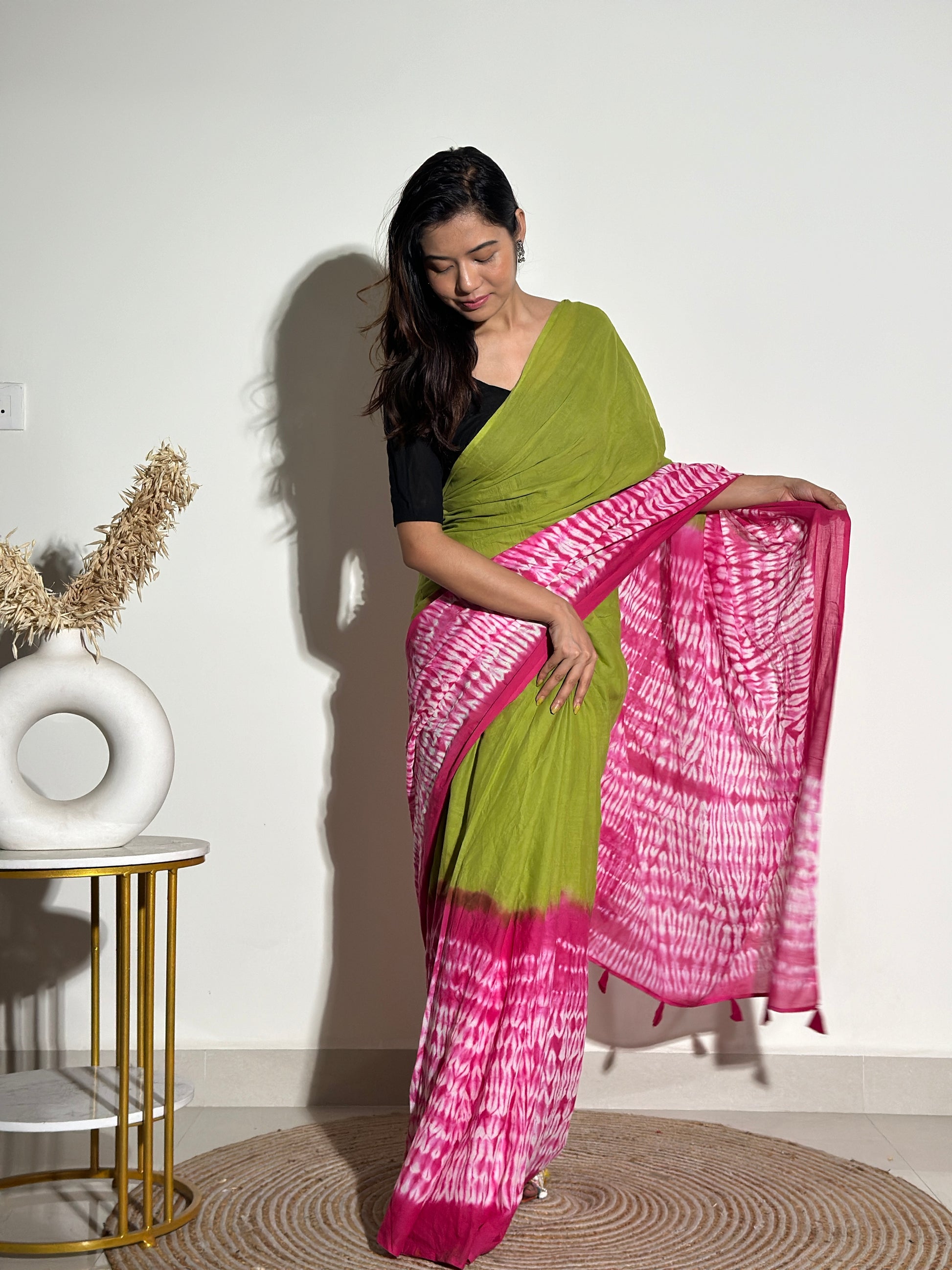 Sadagi -Tie & Dye Shibori Print Natural Dyed - Mulmul Cotton Saree